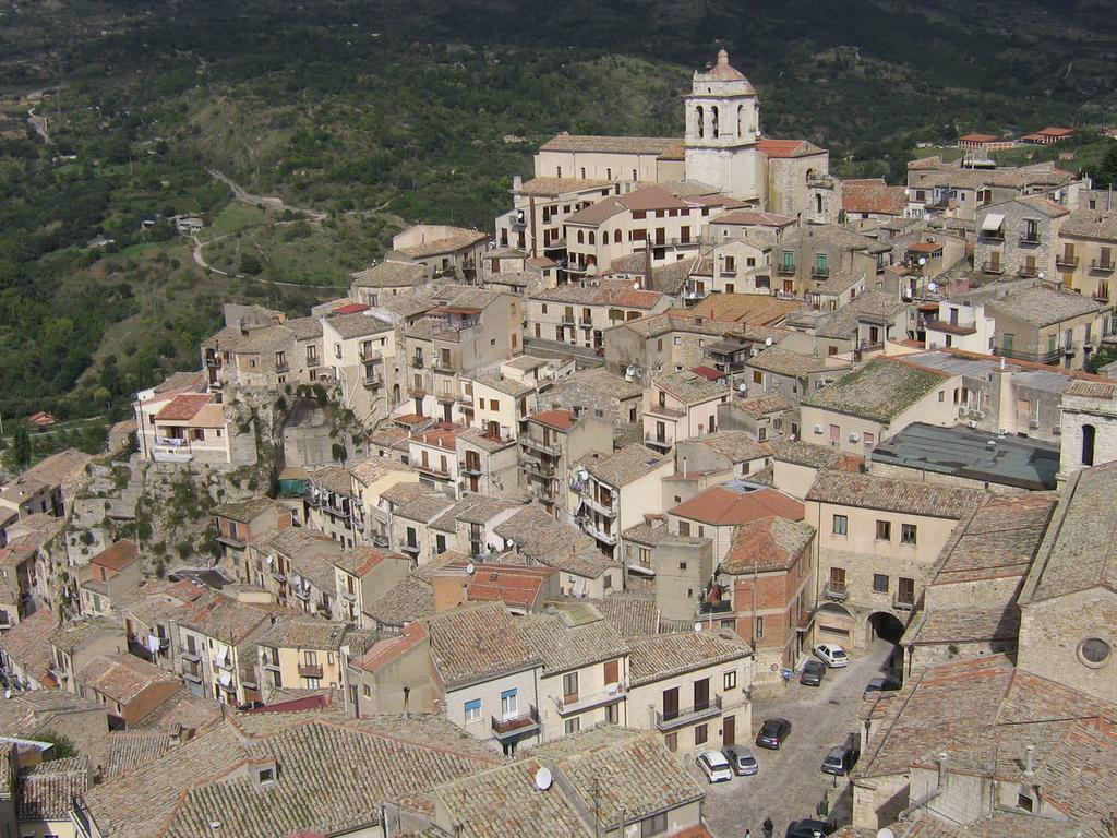 Il Castello Panzió Petralia Sottana Kültér fotó